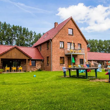 Familien-ferienhof Ostseebad Bauernhof *